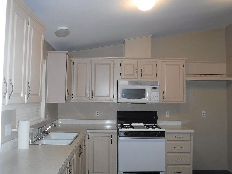 2nd image of 4407 S Amanda Ave