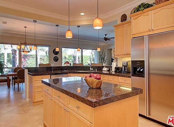 Slab Granite Counters/Island
