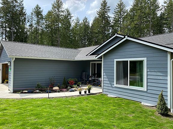 2nd image of 321 E Aycliffe Dr