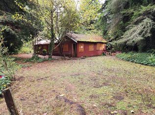 2011 Parkway Dr, Crescent City, CA 95531