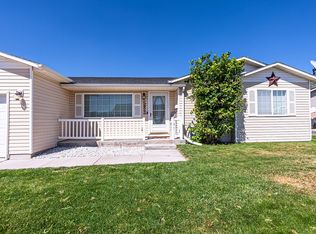 582 Alamo St, Chubbuck, ID 83202