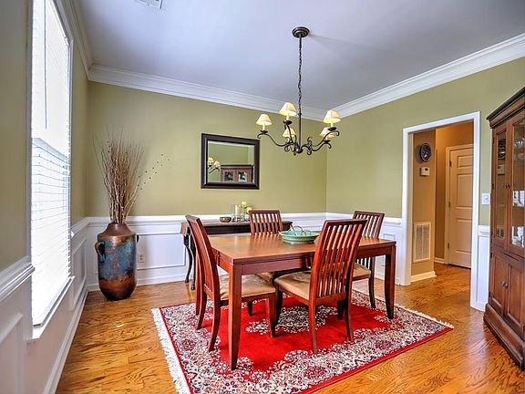 5th image of 2080 Darien Park Dr
