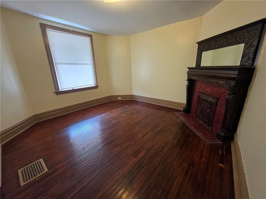 1 bed, 2158 sqft, $1,150 — Photo 4