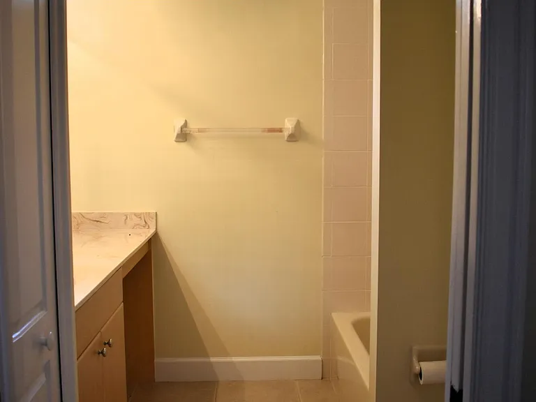 895 SW Grand Reserves Blvd — Photo 27