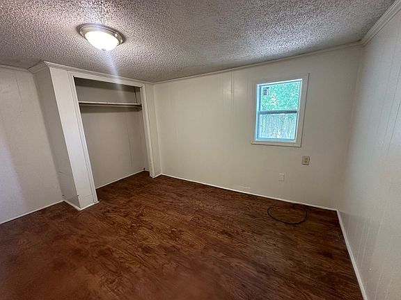 4th image of 1018 1/2 Falls St
