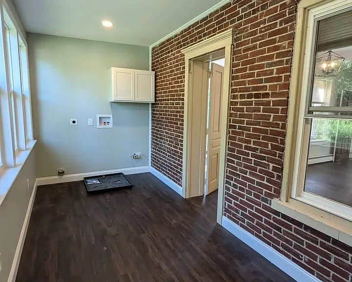 115 Main St #3 — Photo 5
