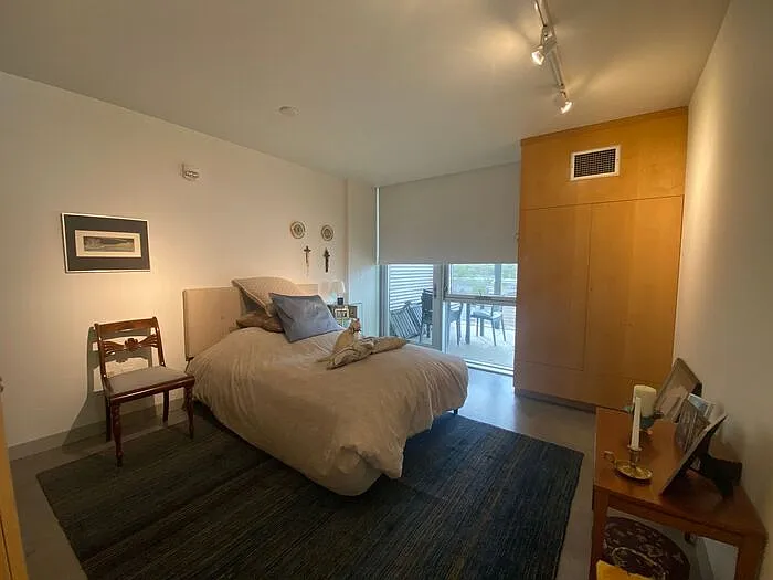 221 E College St #709 — Photo 6