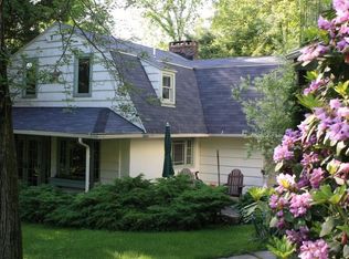 4 Sunset Ln, Washington Depot, CT 06794