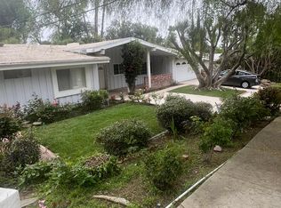 24057 Hatteras St, Woodland Hills, CA 91367