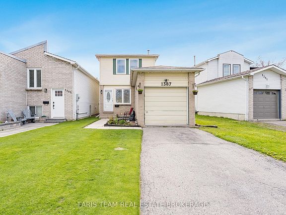 3rd image of 1387 Ritson Rd S