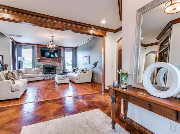 22700 Emily Way, Edmond, OK 73025