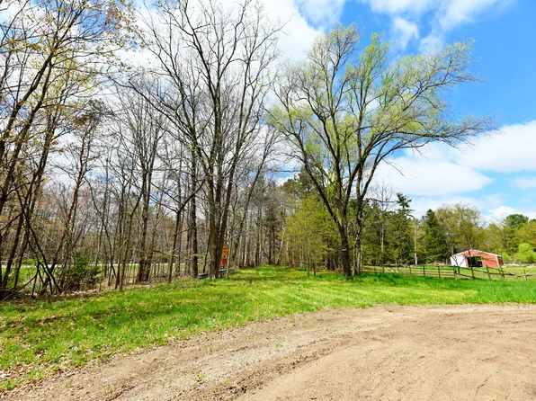 0 Hickory St, Fruitport, MI 49415