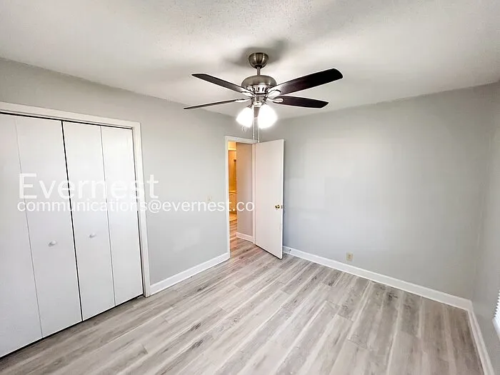 212 New Shackle Island Rd — Photo 11