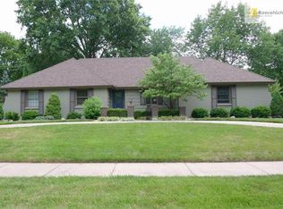 2217 W 119th St, Leawood, KS 66209