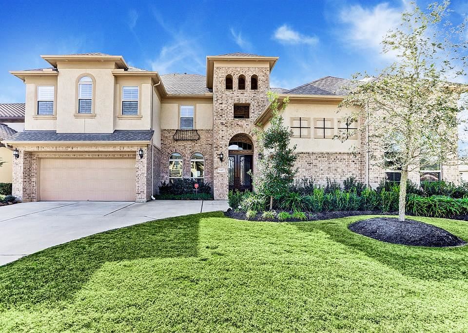 1st image of 6411 Caparra Rock Ln