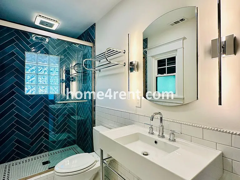 641 W 39th Ter — Photo 33