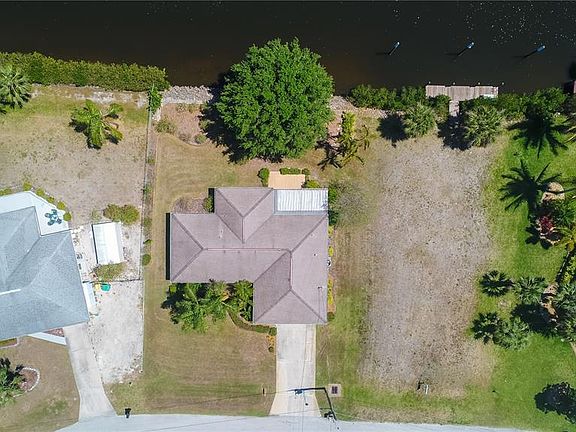 3rd image of 18122 Avonsdale Cir