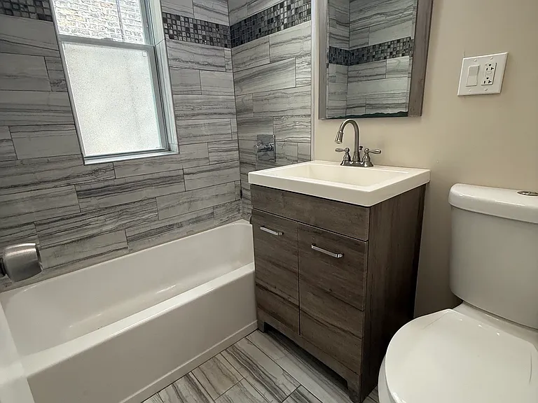 1811 N Linder Ave #1 — Photo 11
