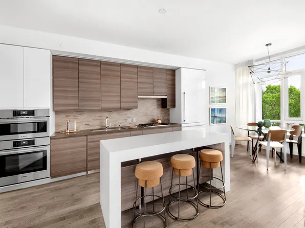 285 West 110th Street 2A image 2 of 26