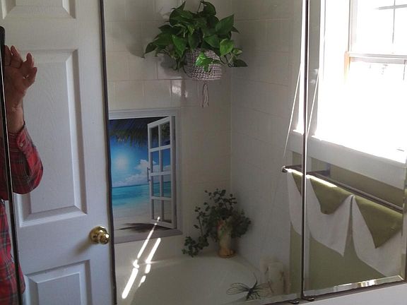 2nd image of 805 Marshall Ave #1