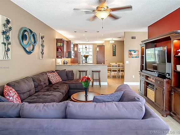 5th image of 1051 NW 155th Ter