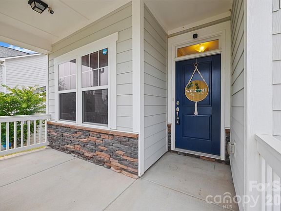 2nd image of 2608 Overlook Ridge St