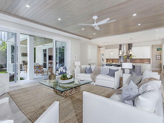 4th image of 1209 Seaspray Ave