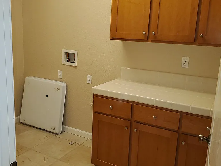 2988 Essie Pl — Photo 33