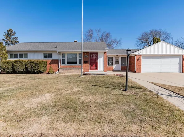 1031 Fairway DRIVE, Racine, WI 53405