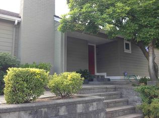 5121 NE 75th St, Seattle, WA 98115
