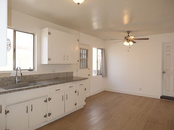 2nd image of 4204 1/2 N La Rica Ave #4204-1/2