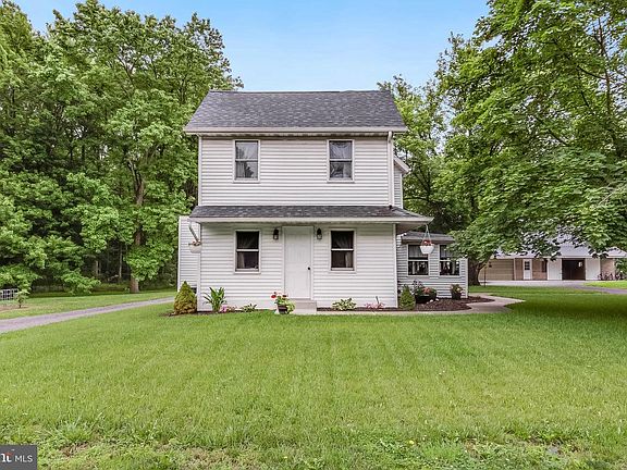 2nd image of 5634 Pearsons Corner Rd