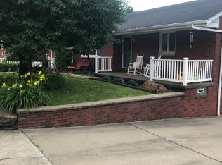 18 Delrose Dr, Monessen, PA 15062