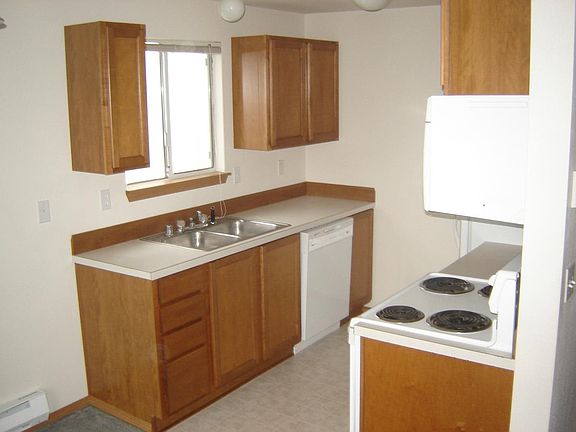 4th image of 14515 A St S