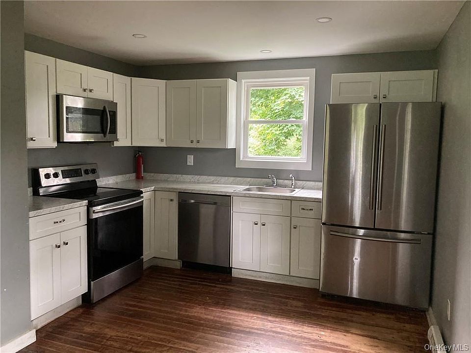 1st image of 29 Jones Rd #2