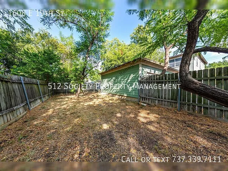 1608 E 19th St — Photo 35