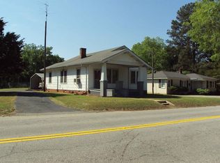 305 Laurel Ave W, Greenwood, SC 29649