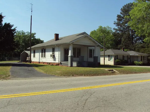 305 Laurel Ave W, Greenwood, SC 29649