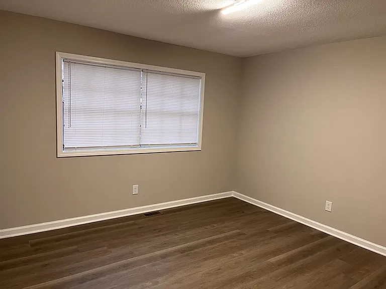 506 N Greensboro St #23 — Photo 7