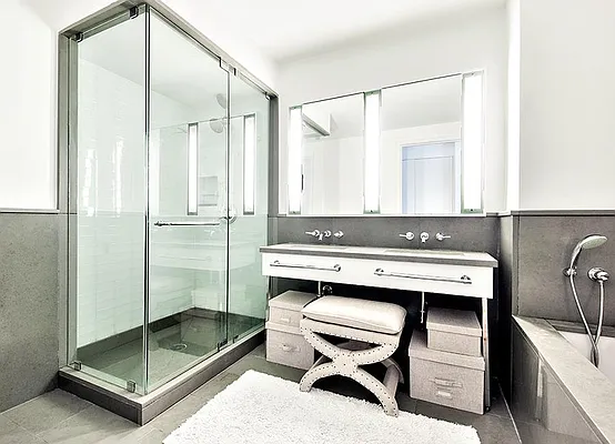 Sold by Warburg | media 5