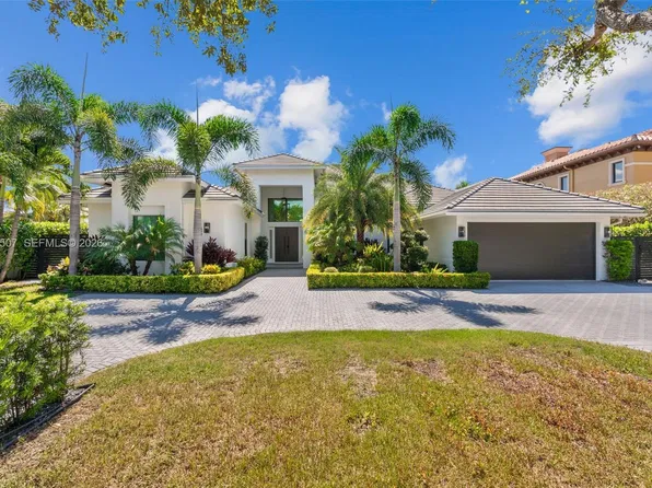 2336 NE 27th St, Pompano Beach, FL 33064