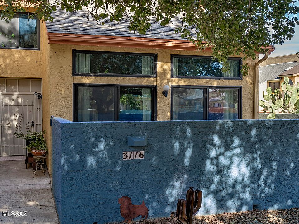 1st image of 3116 E Camino Doble