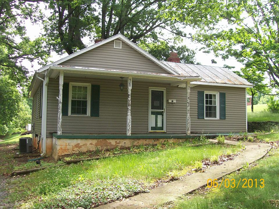 1st image of 908 Peaks St