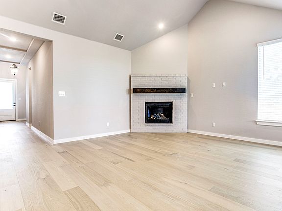 Great floorplan for entertaining