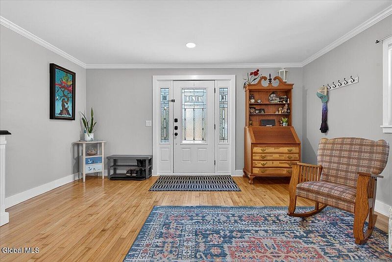 5th image of 5262 Jockey Street