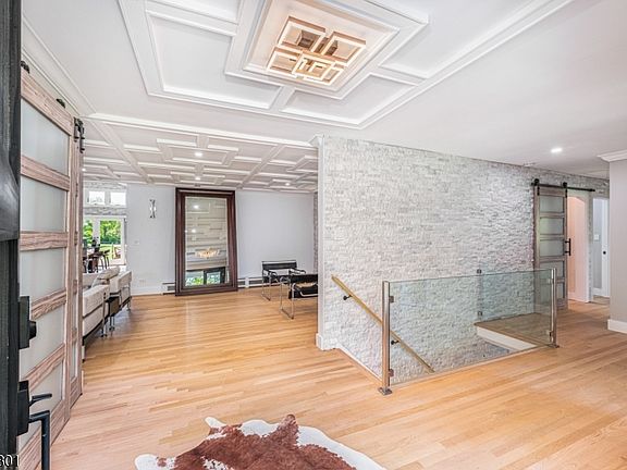 5th image of 17 Yardley Rd