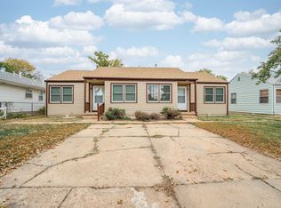317 E Kirwin Ave, Salina, KS 67401