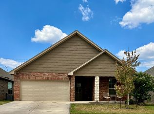 5532 McLanahan Ln, Crowley, TX 76036