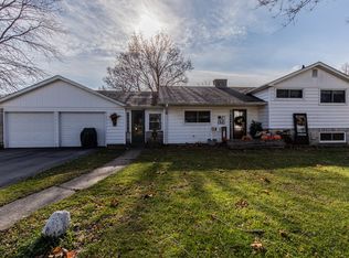 1001 3rd St, Mendota, IL 61342