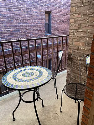 Rented by 18 REALTY | media 4